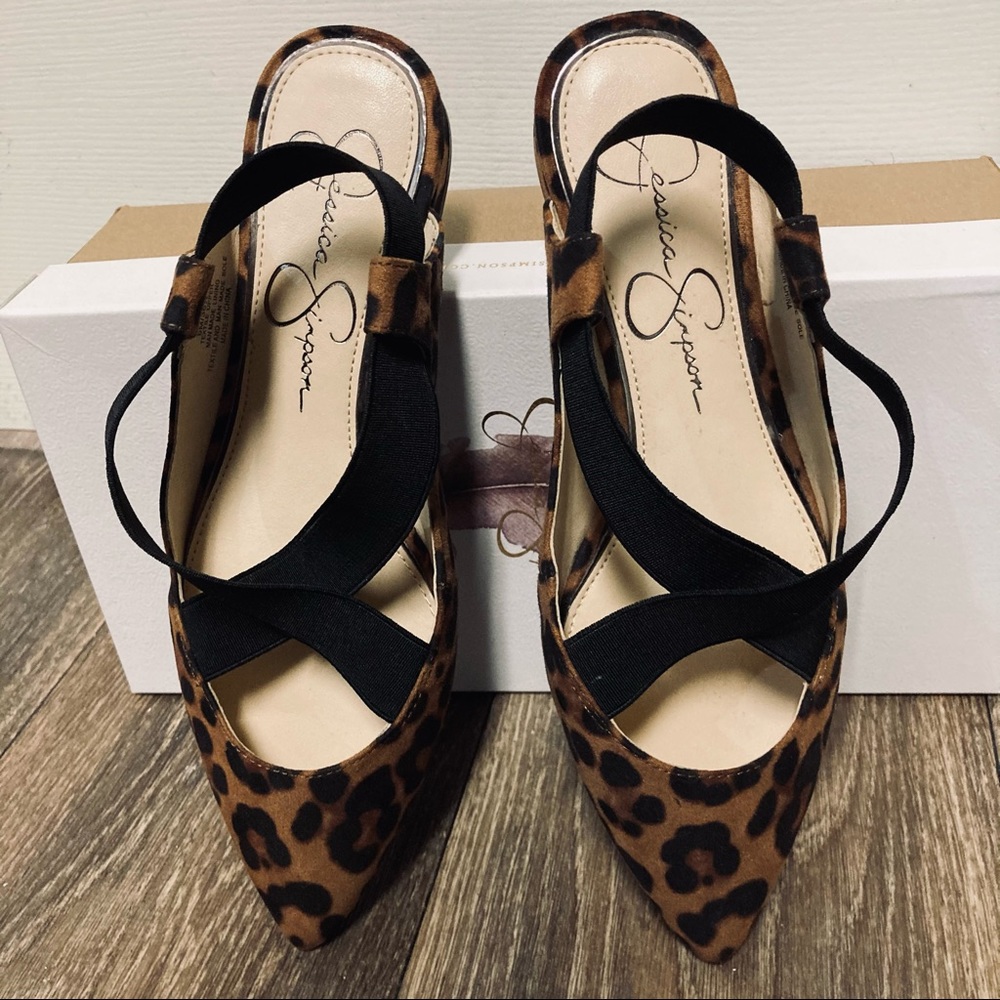 JESSICA SIMPSON | Lurina Leopard Print Flats Sz. 6 - Picture 7 of 16